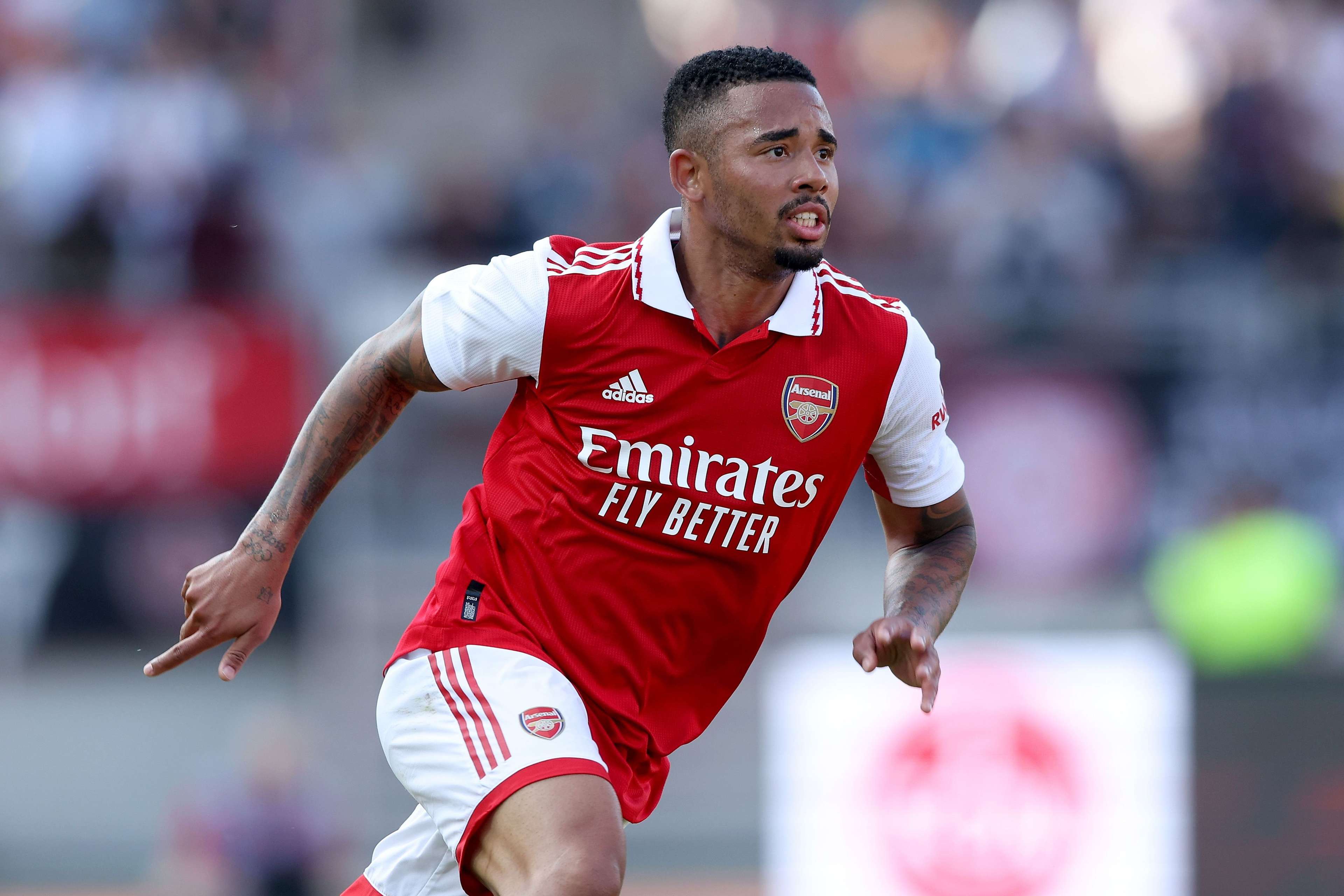 而近期的两 而近期的两